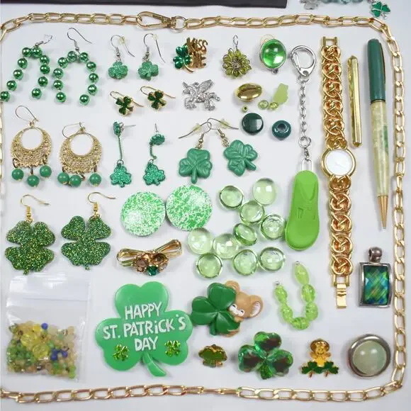 Junk Drawer Mixed Lot Jewelry Scrap Earrings Crafts Repurpose St. Patrick's Day - Picture 5 of 7